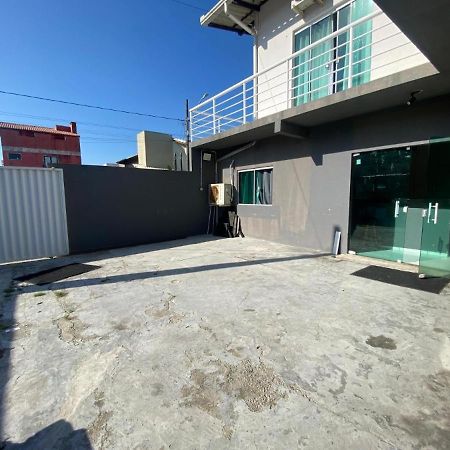 Aluguel Por Temporada 140M Da Praia Em Navegantes-Sc Exteriör bild